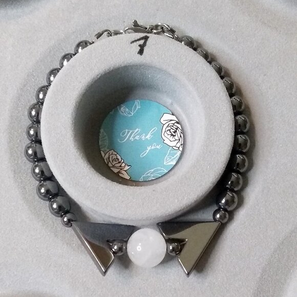 Cool Calm & Collected ~ Classy Hematite & Quartz Beaded Bracelet for 7" Wrist - Picture 5 of 9